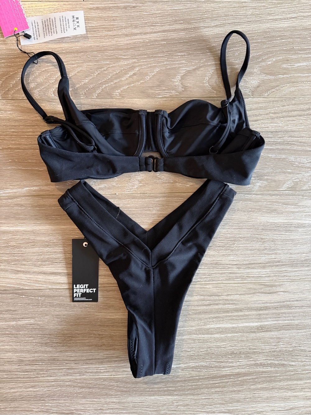 New Oneone Black Ribbed Bikini Set Lupita Top Large & Jesse Cheeky bottom Medium - Picture 9 of 10